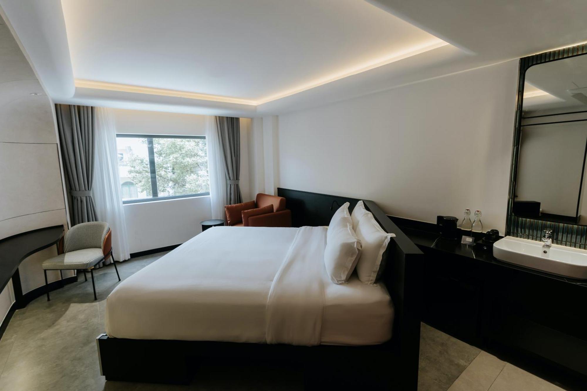 The Concept Hotel- City Center Хошимін Екстер'єр фото