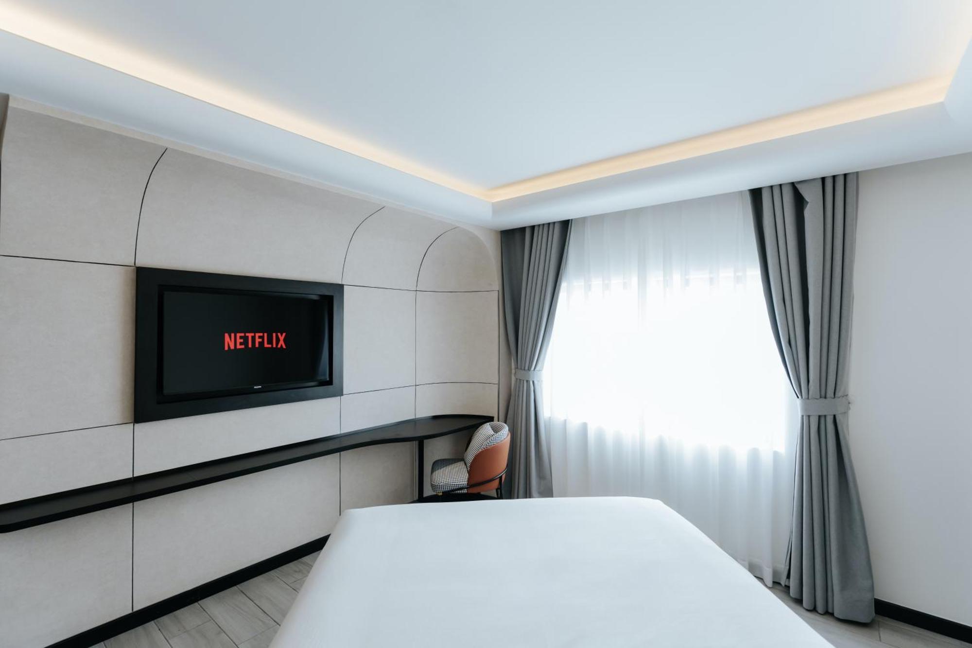 The Concept Hotel- City Center Хошимін Екстер'єр фото